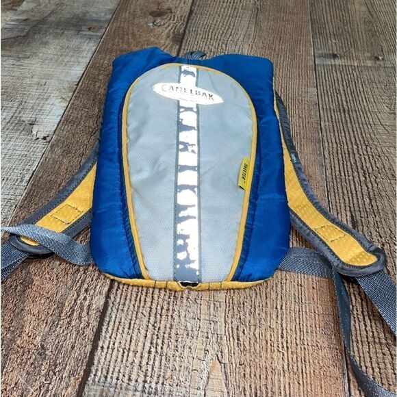 camelbak SKEETER 1LT  - Picture 2 of 9